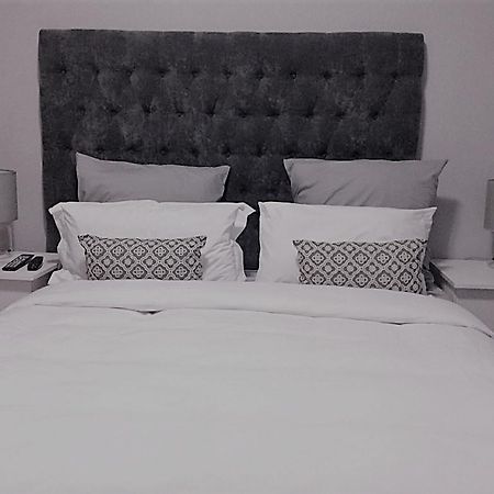 Bed and Breakfast Sapphire Court Gaborone Exterior foto